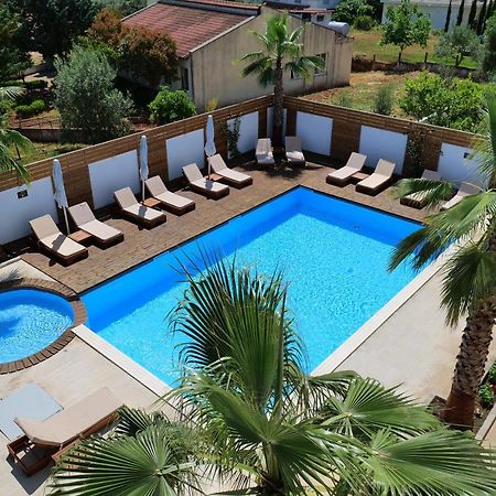 קסאמיל Kuburi Hotel מראה חיצוני תמונה